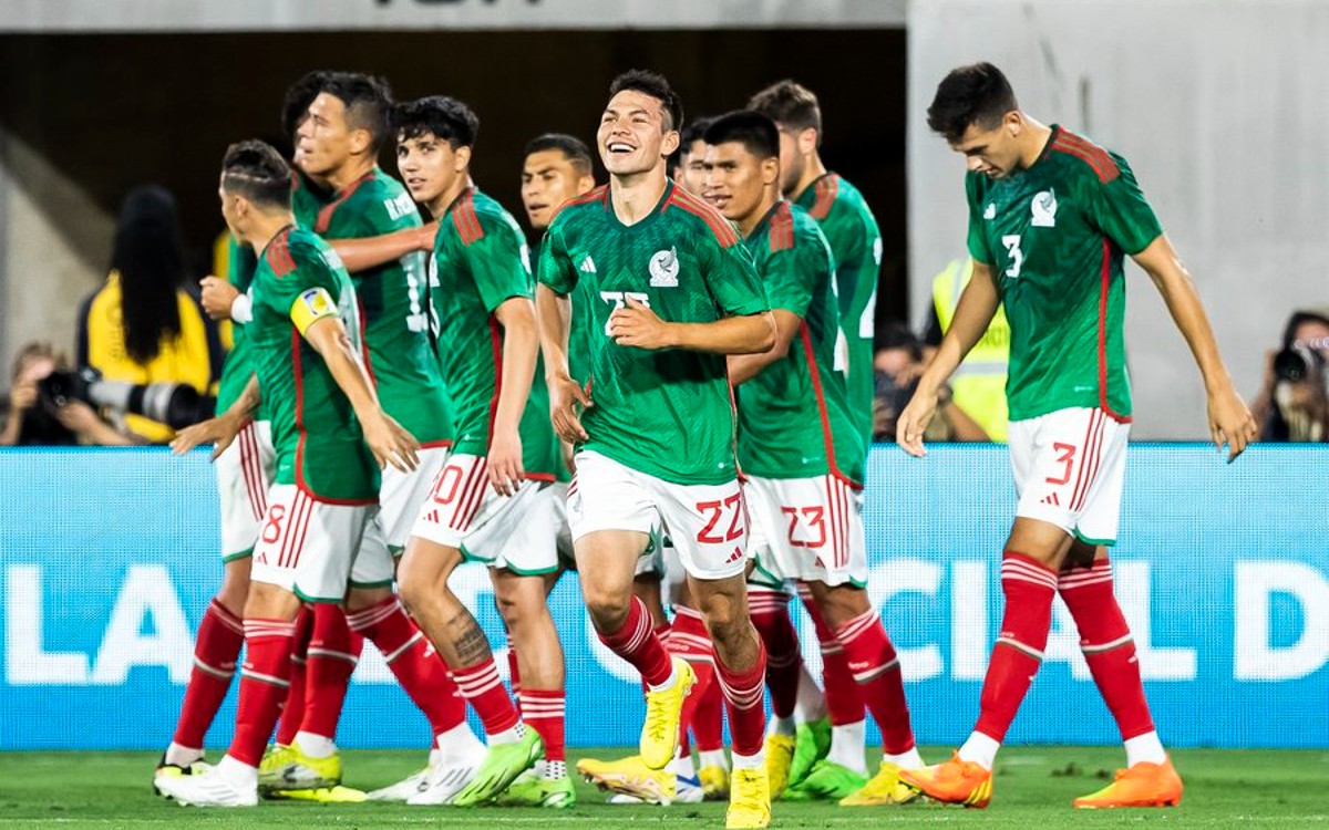 Vence México a Perú, pero aumentan las dudas a dos meses del Mundial | Video