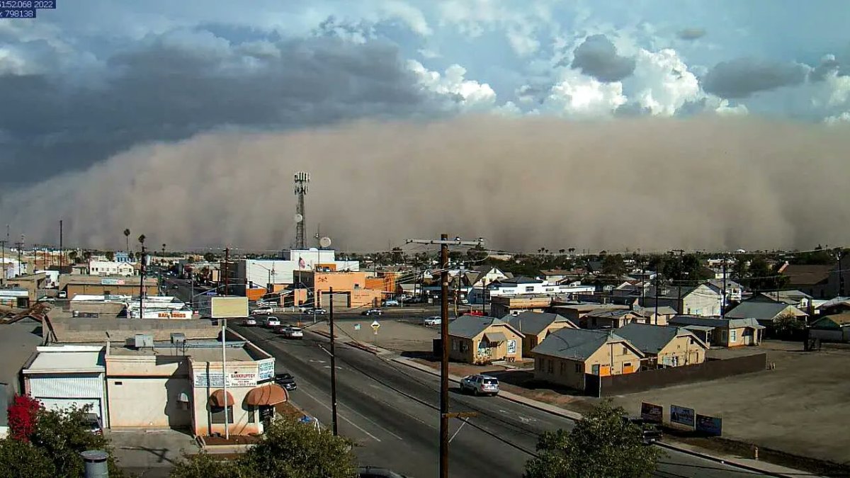 Emiten aviso de tormenta de polvo en los desiertos del condado de San Diego