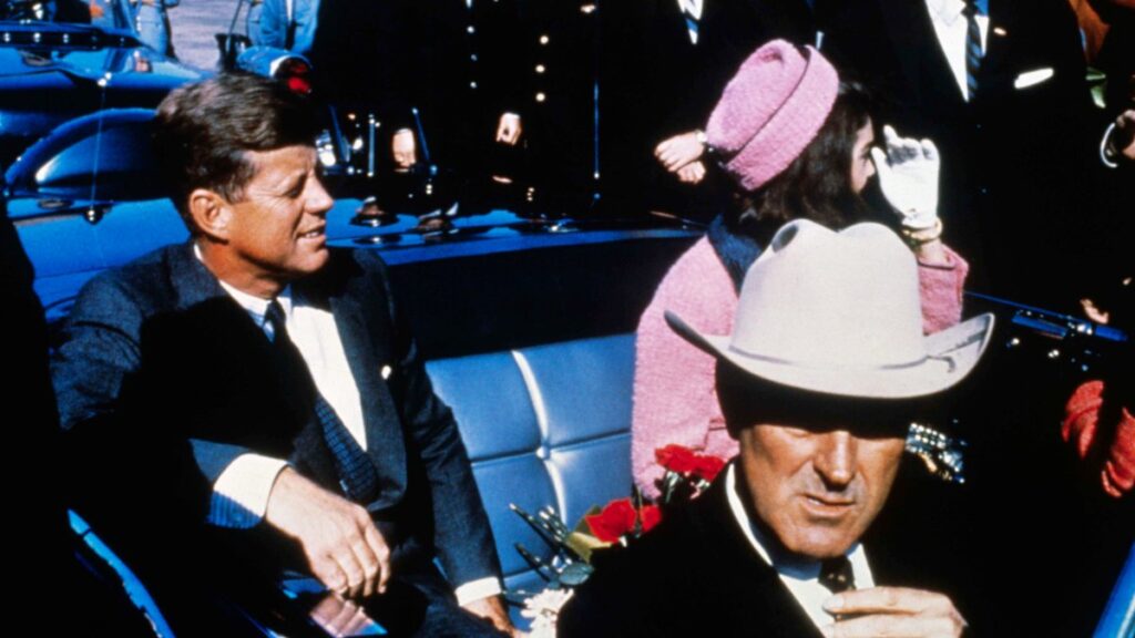 Una organización demanda a Biden y a los Archivos Nacionales para que publique los documentos sobre el asesinato de JFK