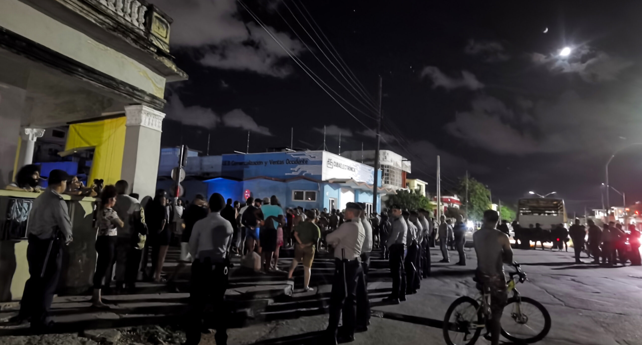 A cuatro días del paso de Ian, continúan las protestas en Cuba por la falta de electricidad