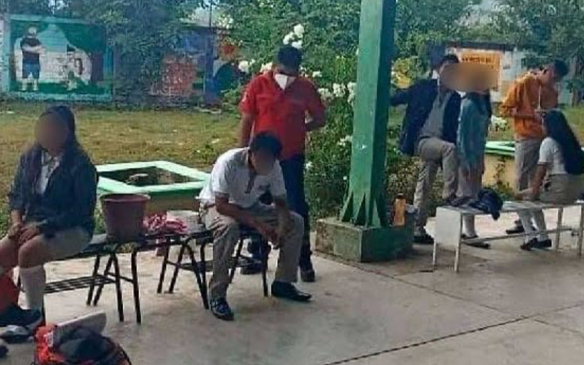 Ahora 30 estudiantes de secundaria se intoxican con gas pimienta en Iguala, Guerrero