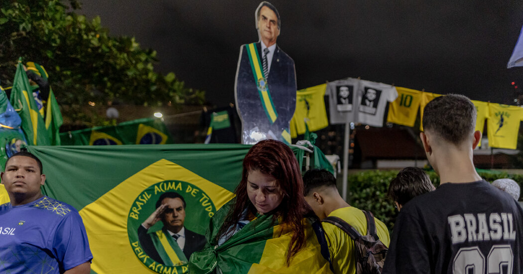 Brasil se prepara para la 'carrera de nudillos blancos' entre Bolsonaro y Lula