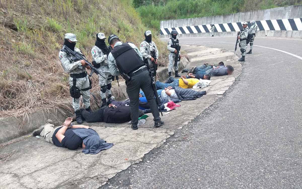 Chiapas: GN detiene a 15 civiles tras enfrentamientos en Jiquipilas; tres elementos lesionados