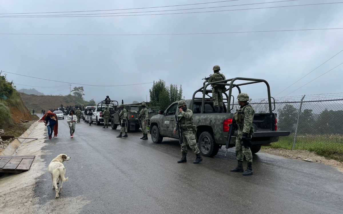 Civiles armados mantienen el control de Santa Martha, Chiapas; gobierno aborta operativo de seguridad