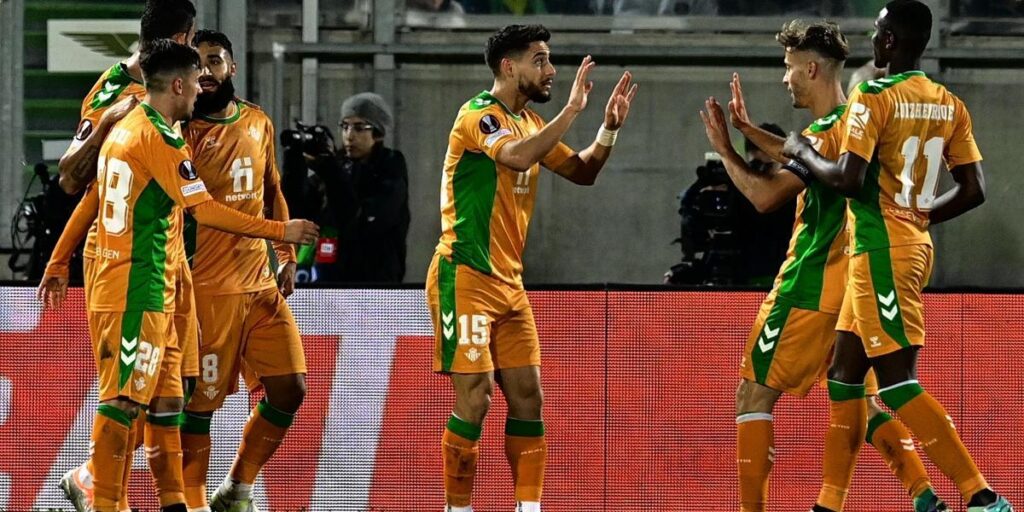 El Betis, uno de los cuatro equipos clasificados para octavos de la Europa League