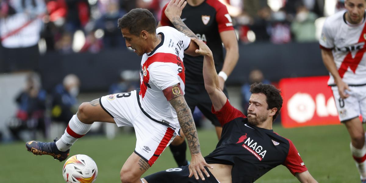 El Rayo sólo sumó una victoria y dos empates en veintiséis visitas al Sevilla