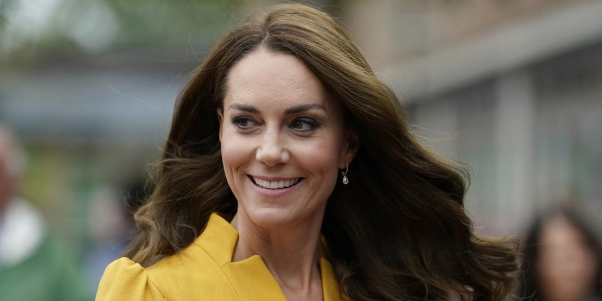 El collar de 'diamantes falsos' que enamoró a Kate Middleton es de Zara