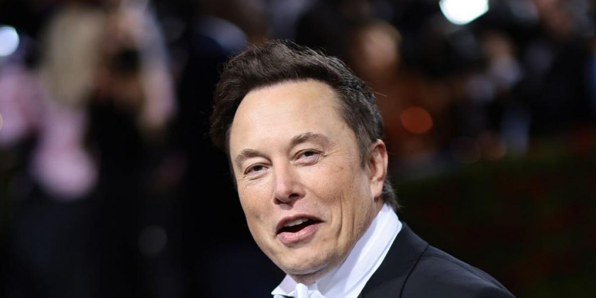 Elon Musk dice que pronto aplicará una "amnistía" a las cuentas suspendidas de Twitter