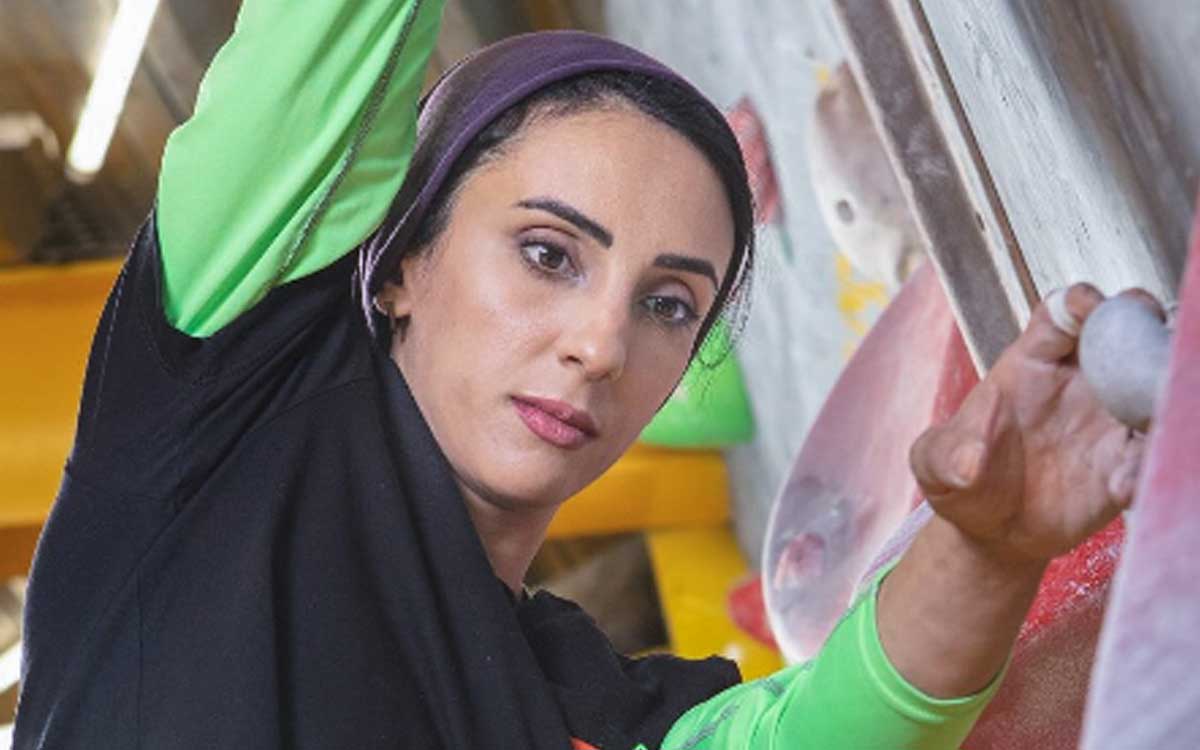 Escaladora iraní Elnaz Rekabi manda mensaje; dice que el hiyab se le cayó por accidente
