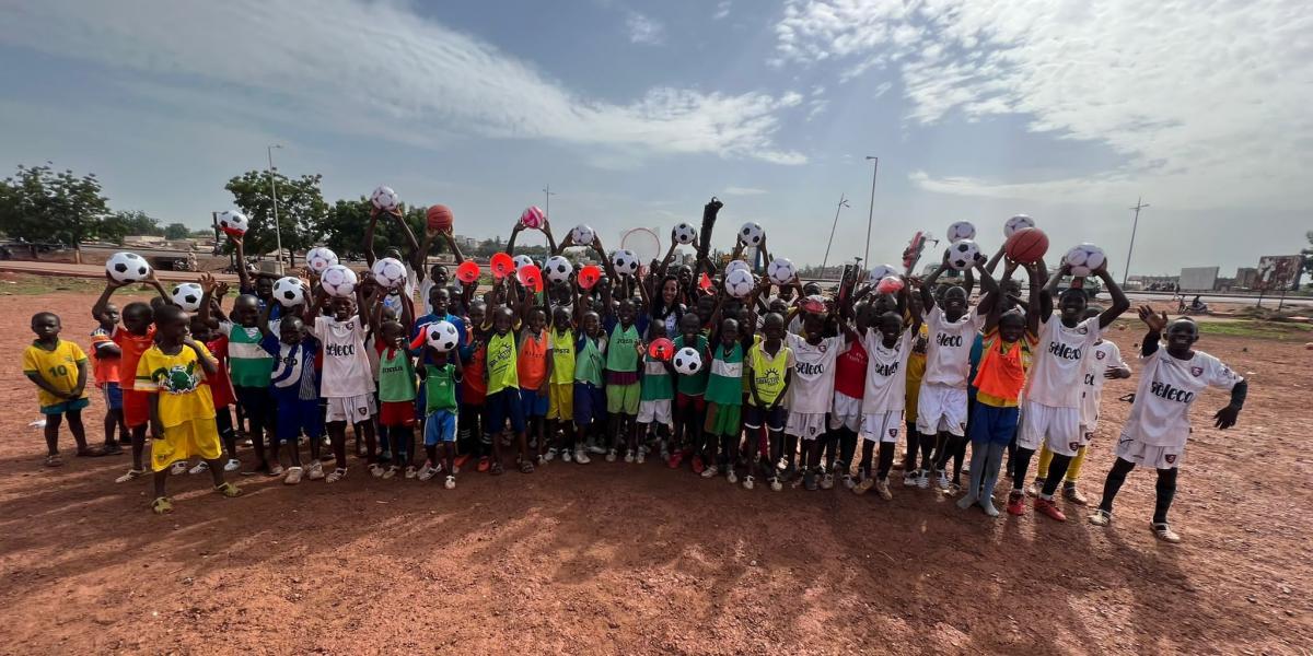 Gran éxito en Mali de 'Un gol para el futuro'-Unión de Continentes', liderado por Evelina Cabrera