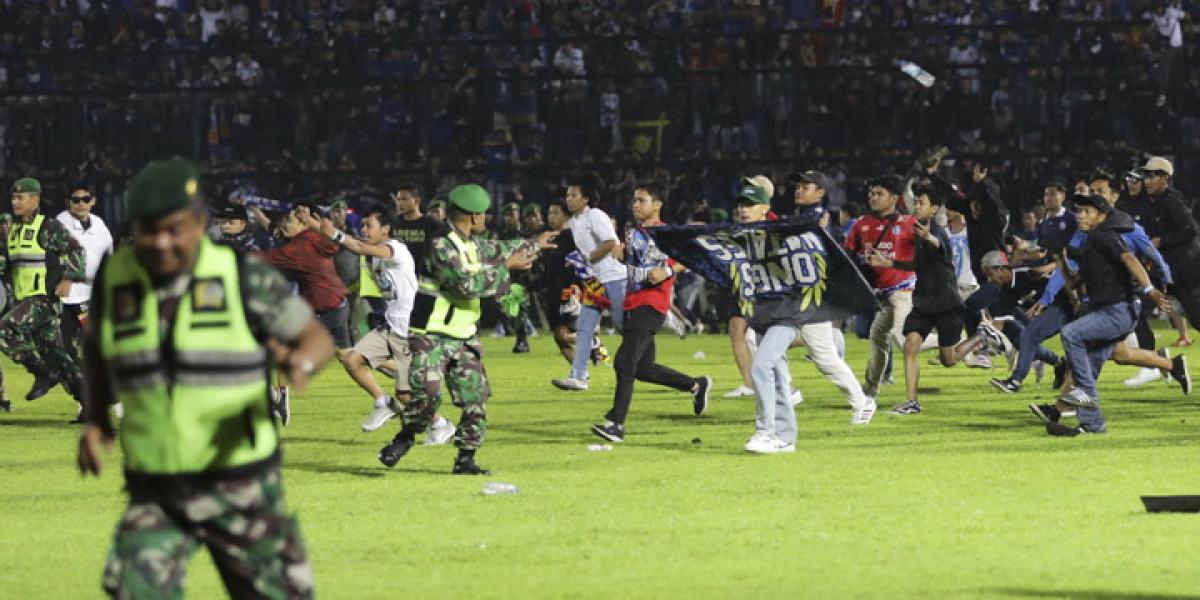 Indonesia anuncia una investigación independiente de la tragedia en su fútbol