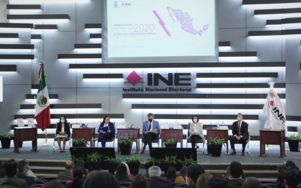 Informe País 2020: el curso de la democracia en México