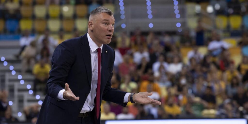 Jasikevicius explica la salida de Davies: "Era una cuestión económica"