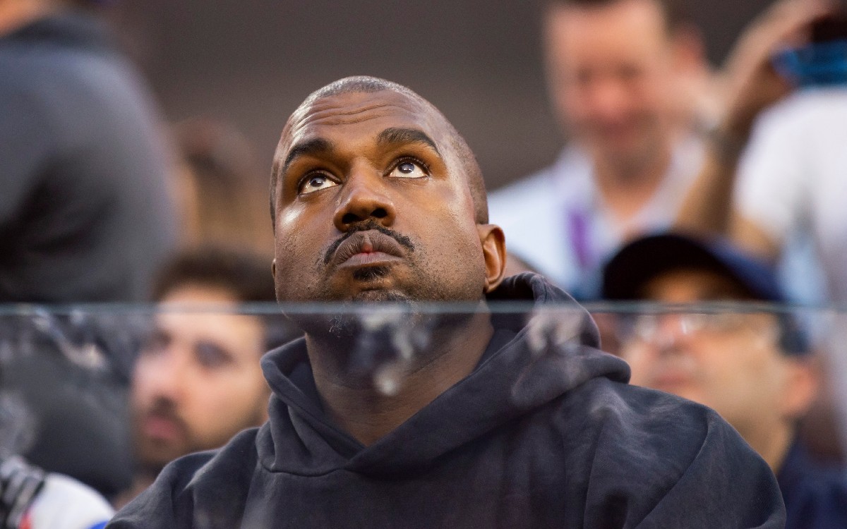 Kanye West queda fuera de la lista de multimillonarios de Forbes | Video