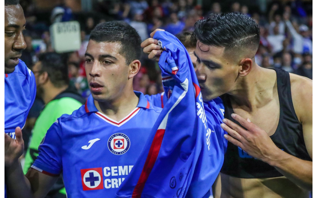 Liga MX: Cruz Azul vence en el último minuto a Chivas | Video