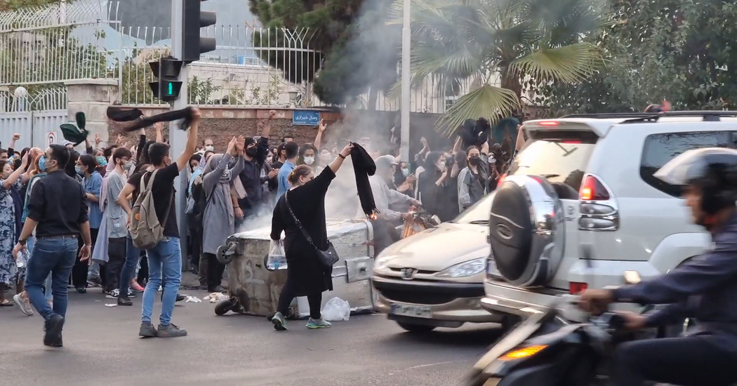 Lo que revelan las imágenes de video sobre las protestas en Irán