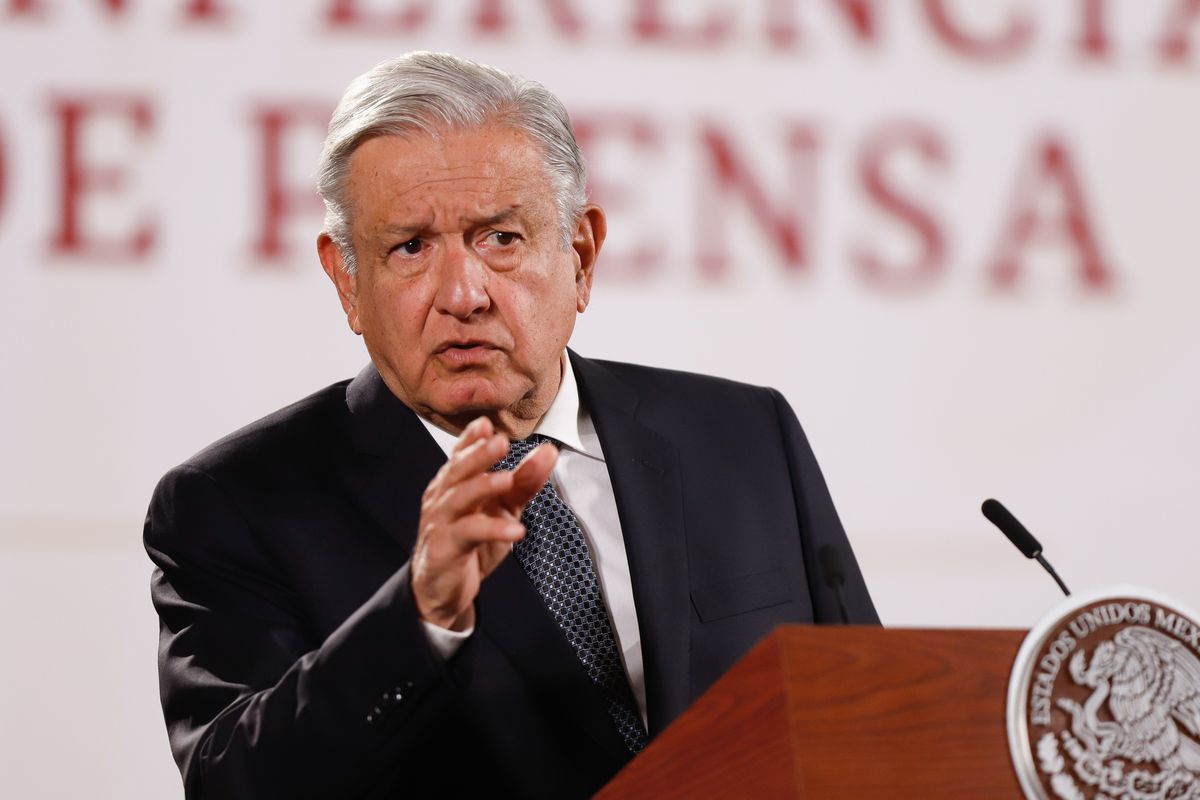 López Obrador: “No es cierto que se espíe a periodistas u opositores. Son labores de inteligencia, no de espionaje”