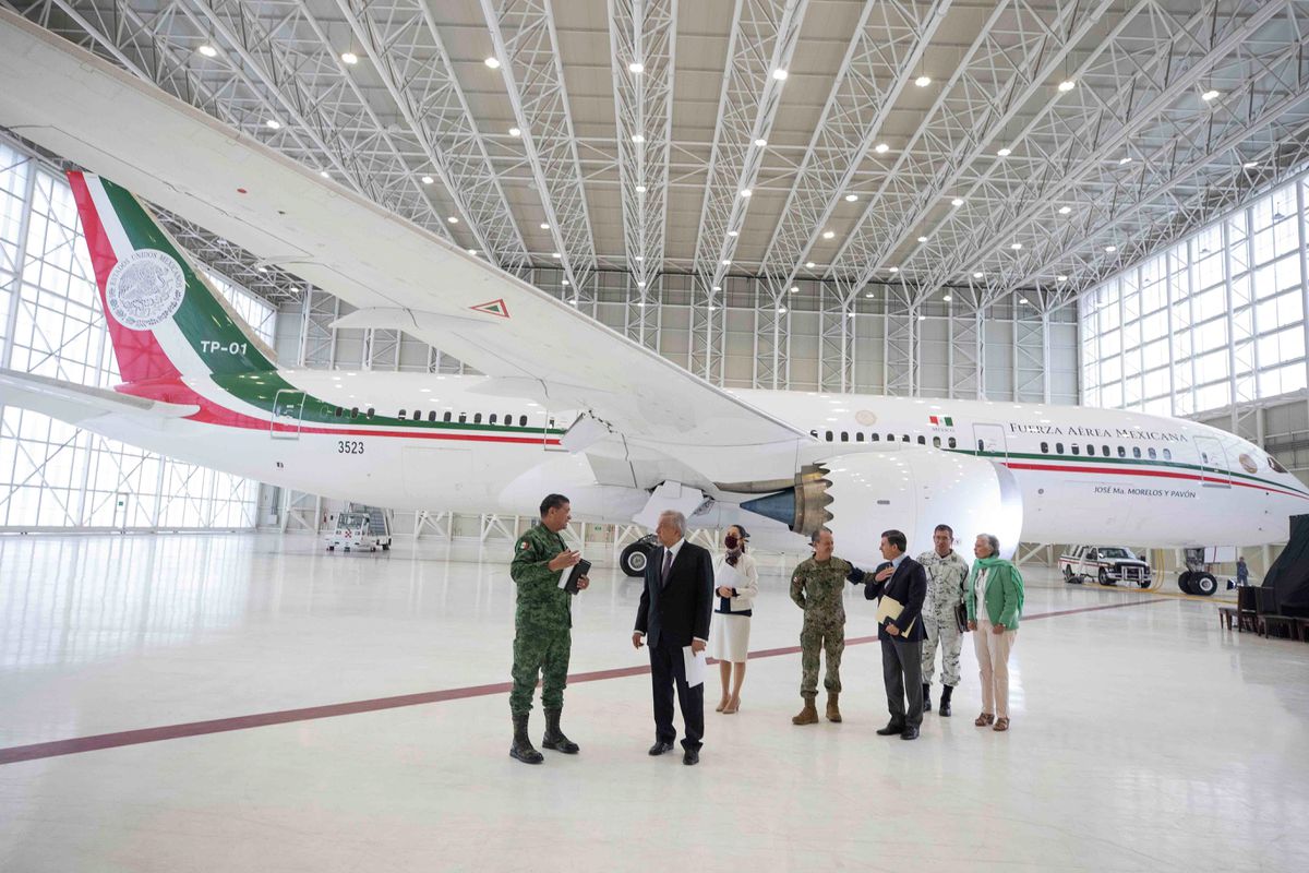 López Obrador confirma la creación de una aerolínea del Ejército