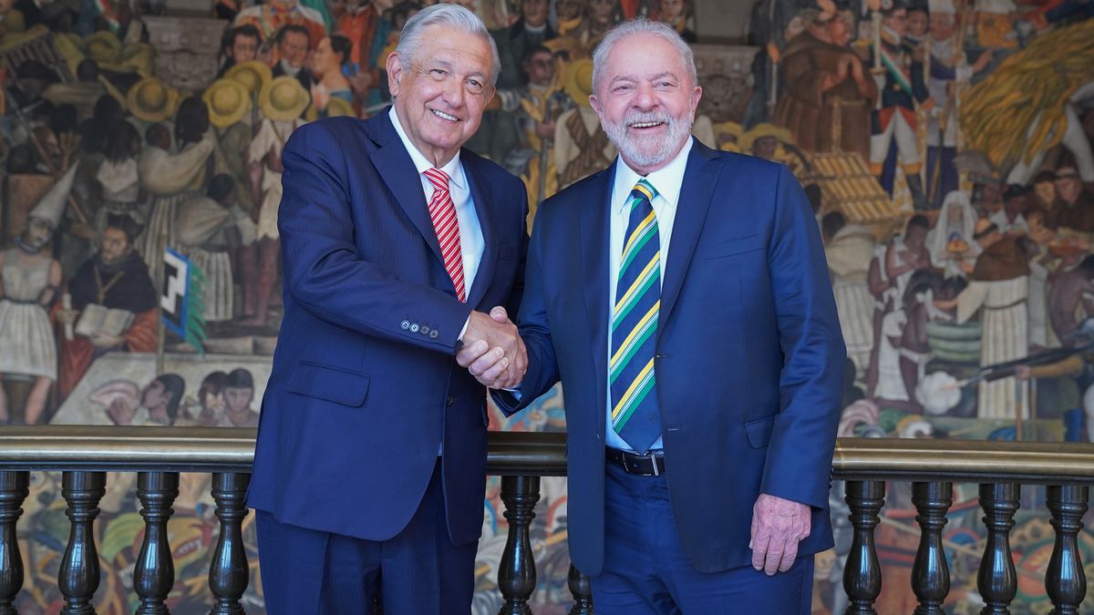 López Obrador se burla de que Vargas Llosa trajo “mala suerte” a Bolsonaro: “Todo lo que toca lo sala”