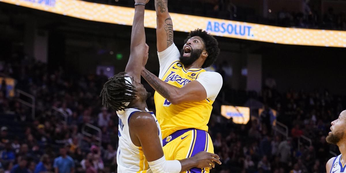 Los Lakers ganan a los Warriors sin LeBron