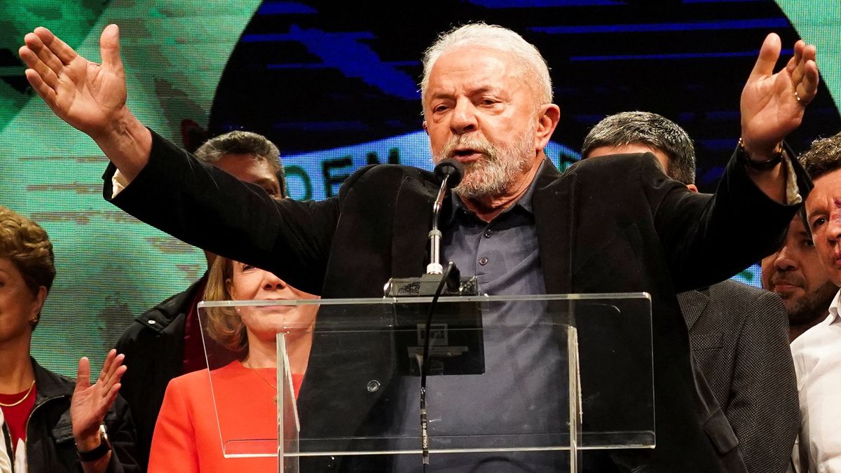 Lula se impone y disputará la segunda vuelta a un Bolsonaro en plena forma