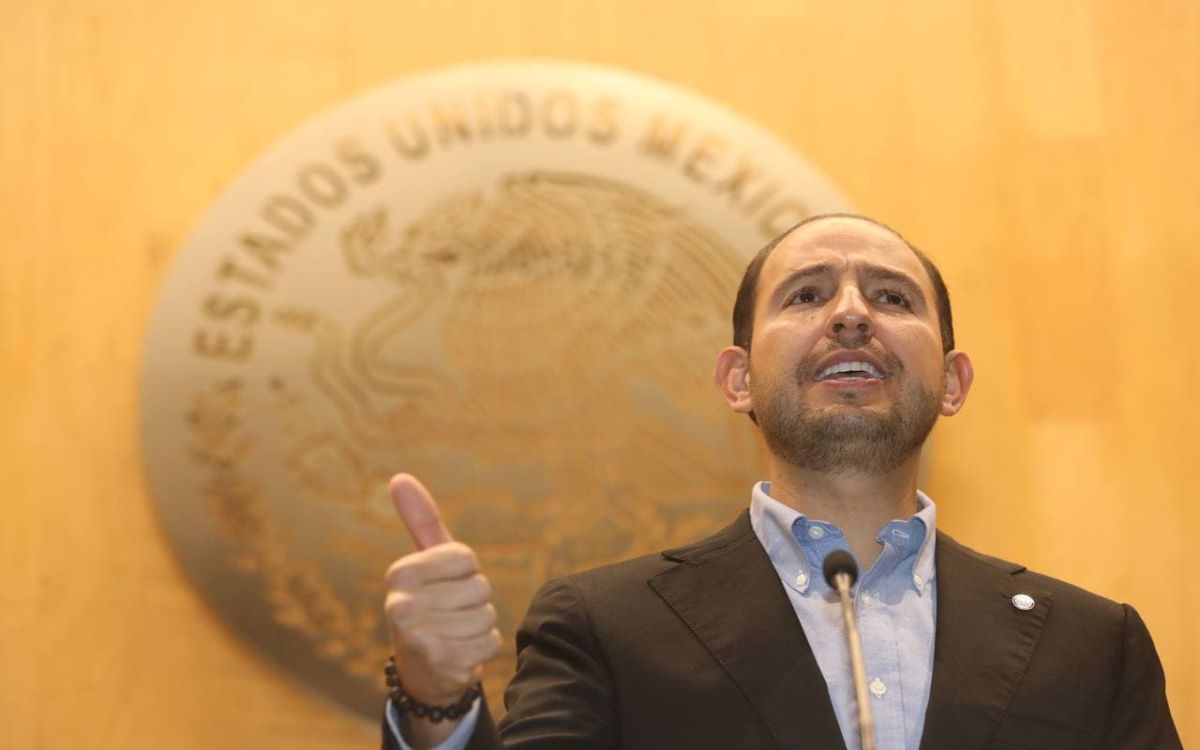 Marko Cortés llama al PRI ‘partido endeble de la oposición’