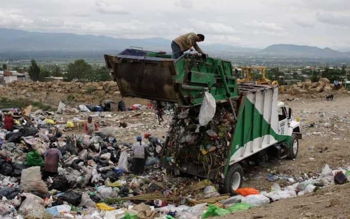 Oaxaca capital y 24 municipios se quedan sin basurero