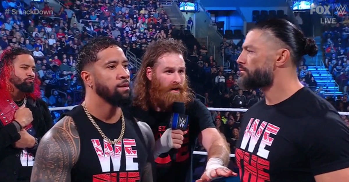 Roman Reigns regresa a WWE SmackDown, amenaza a Jey Uso con convertir a Sami Zayn en Sami Uso