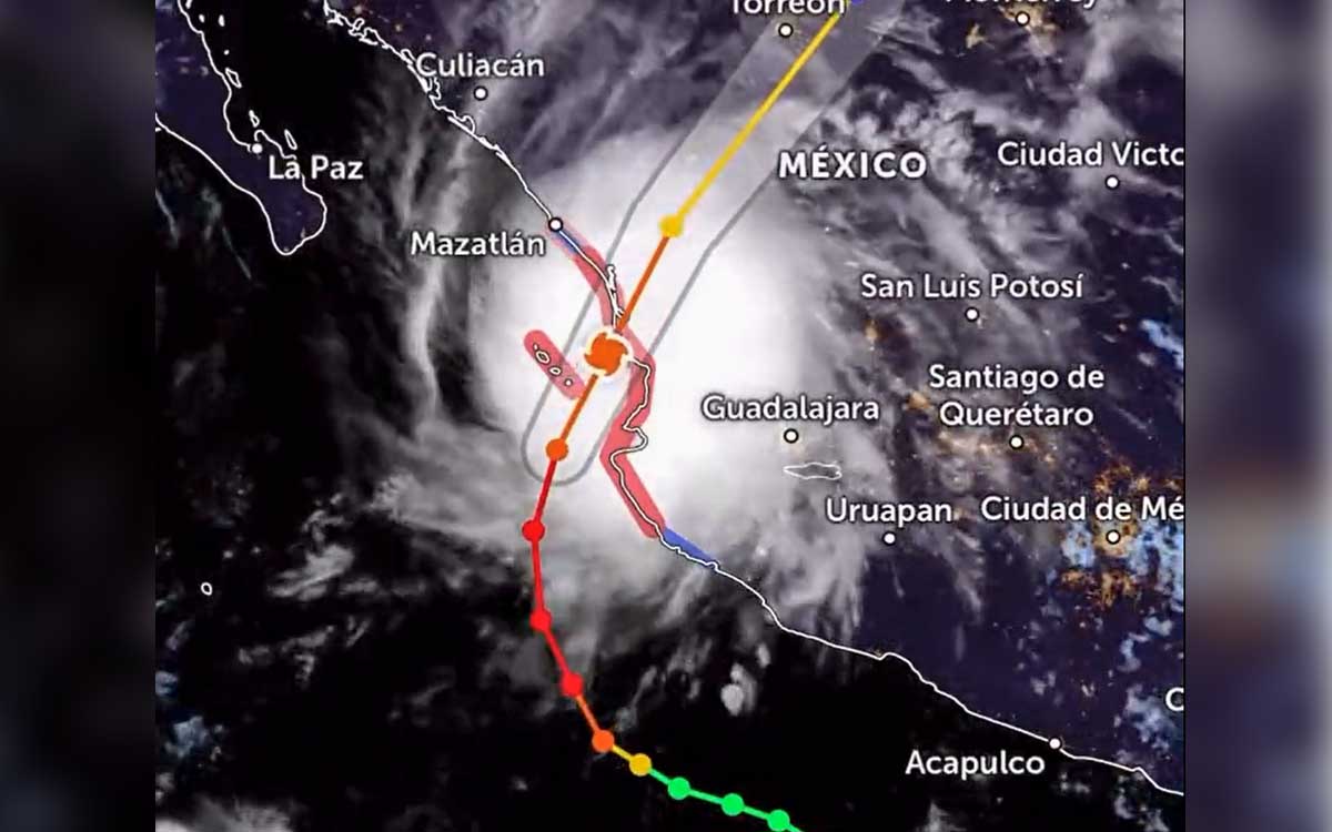 ‘Roslyn’ toca tierra en Nayarit como huracán categoría 3; conoce su trayectoria