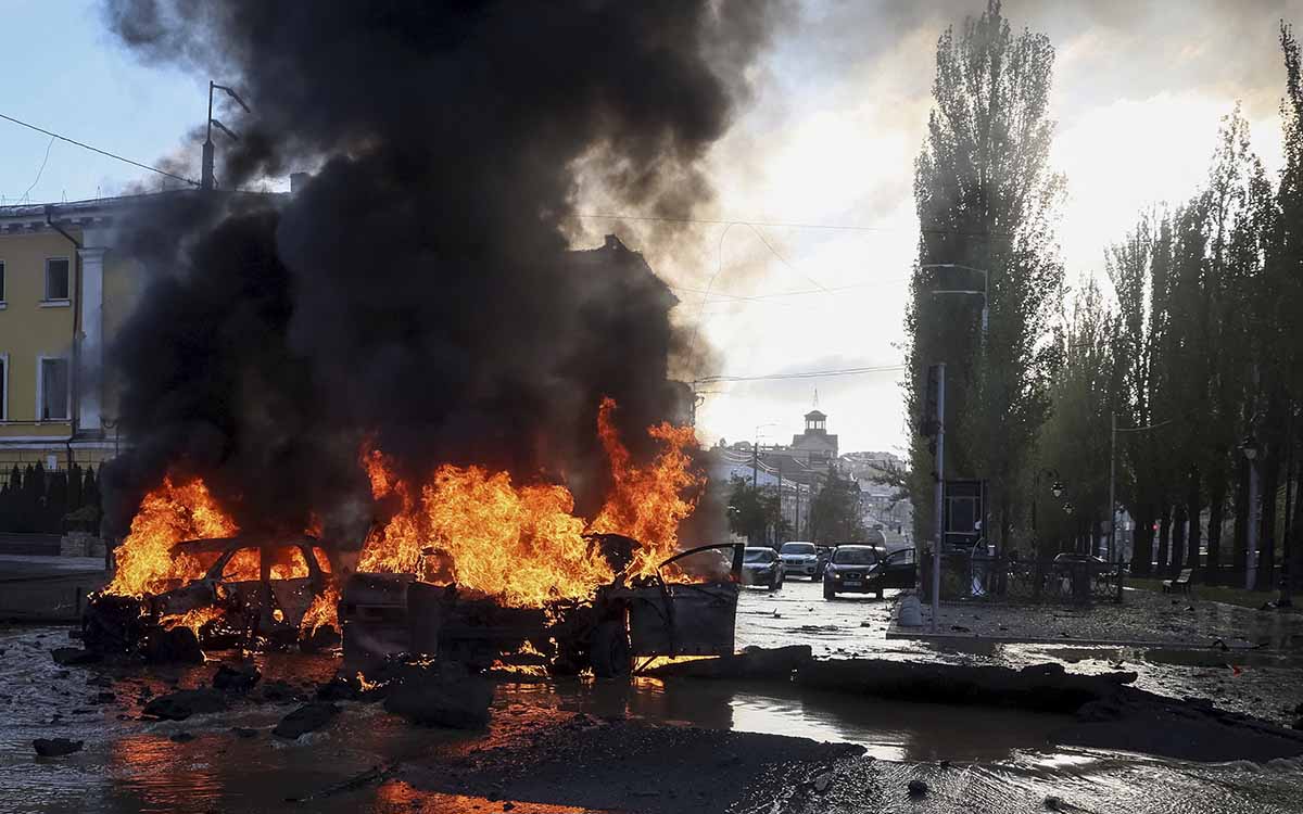 Rusia bombardea varias ciudades ucranianas; reportan ocho muertos en Kiev | Videos