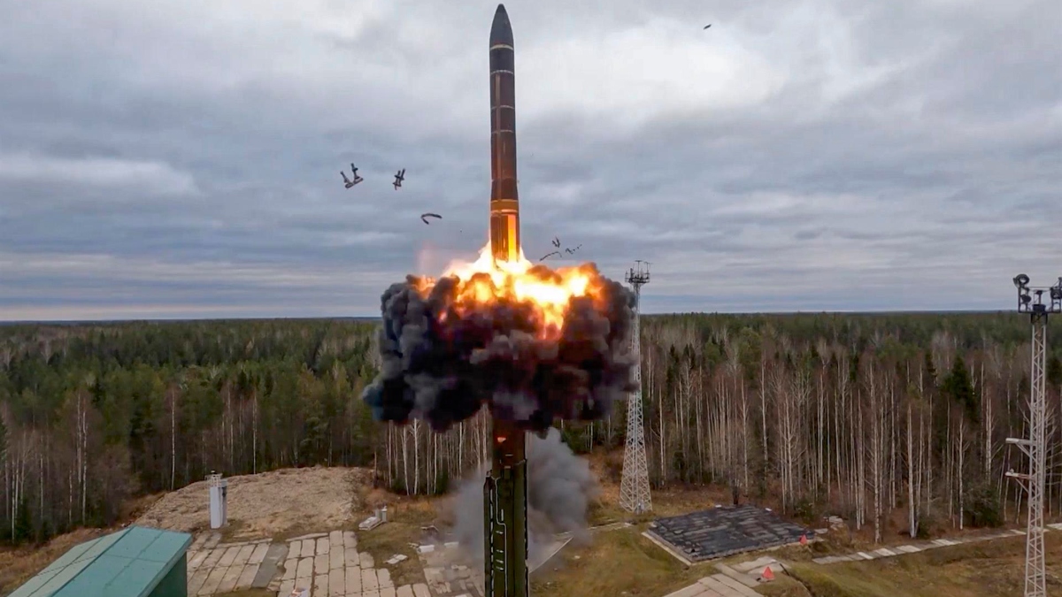 Rusia desafía a Occidente: prueba sus armas nucleares disuasivas y estratégicas