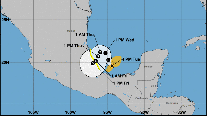 Se forma la tormenta tropical Karl en el Golfo de México, por el momento no representa una amenaza para los EEUU