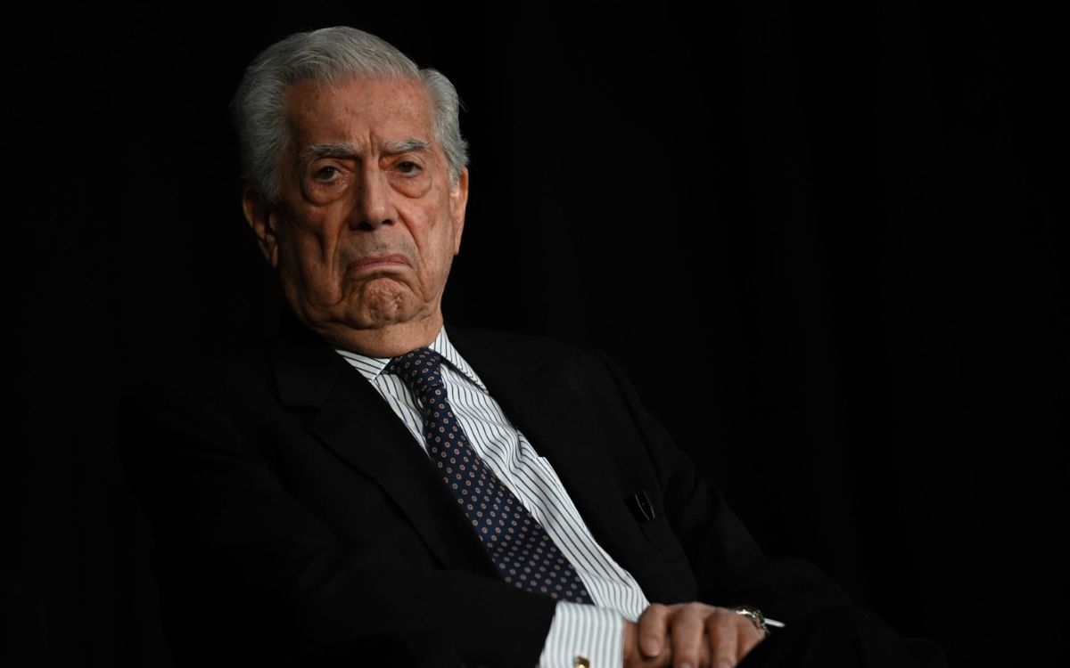 Tras victoria de Lula, recuerdan apoyo de Vargas Llosa a Bolsonaro y otros candidatos perdedores