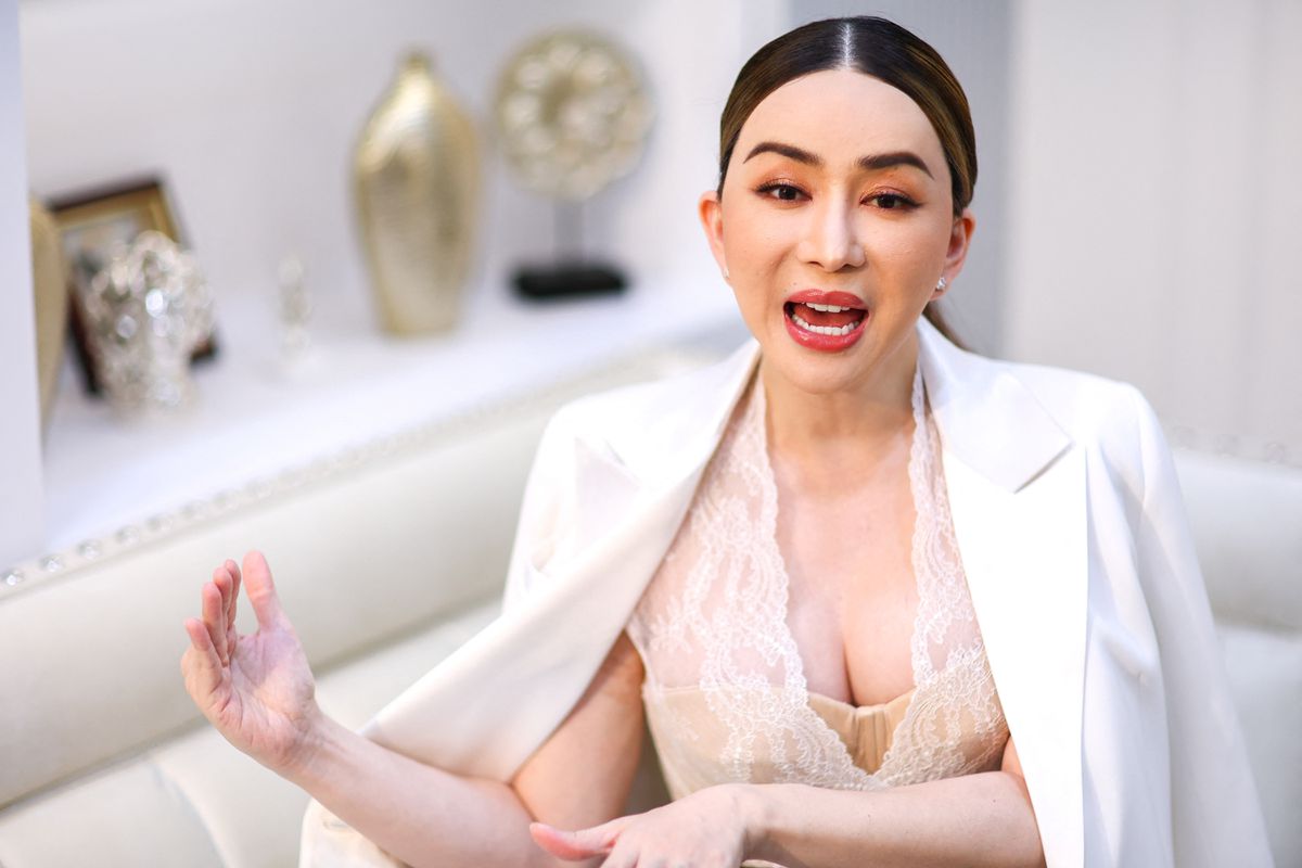 Una millonaria transgénero tailandesa compra el concurso de belleza Miss Universo con el objetivo de hacerlo más inclusivo y diverso
