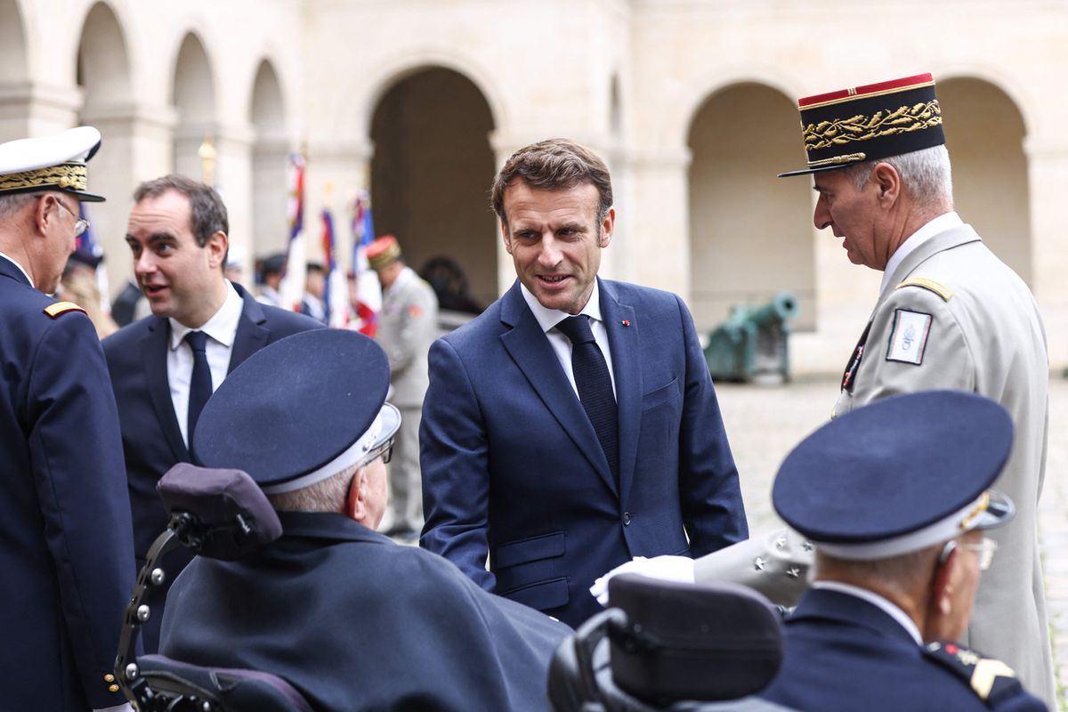Macron impone por decreto los presupuestos para esquivar el bloqueo parlamentario