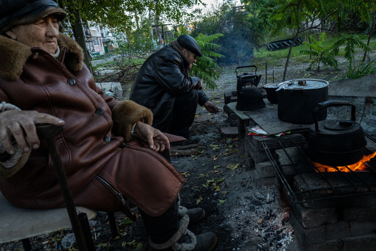 https://elpais.com/internacional/2022-10-24/ucrania-se-prepara-para-el-invierno-mas-dificil.html