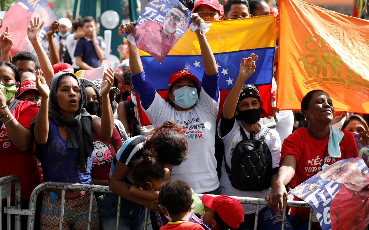 ¿Por qué se ha acelerado el éxodo de refugiados de Venezuela a EU?