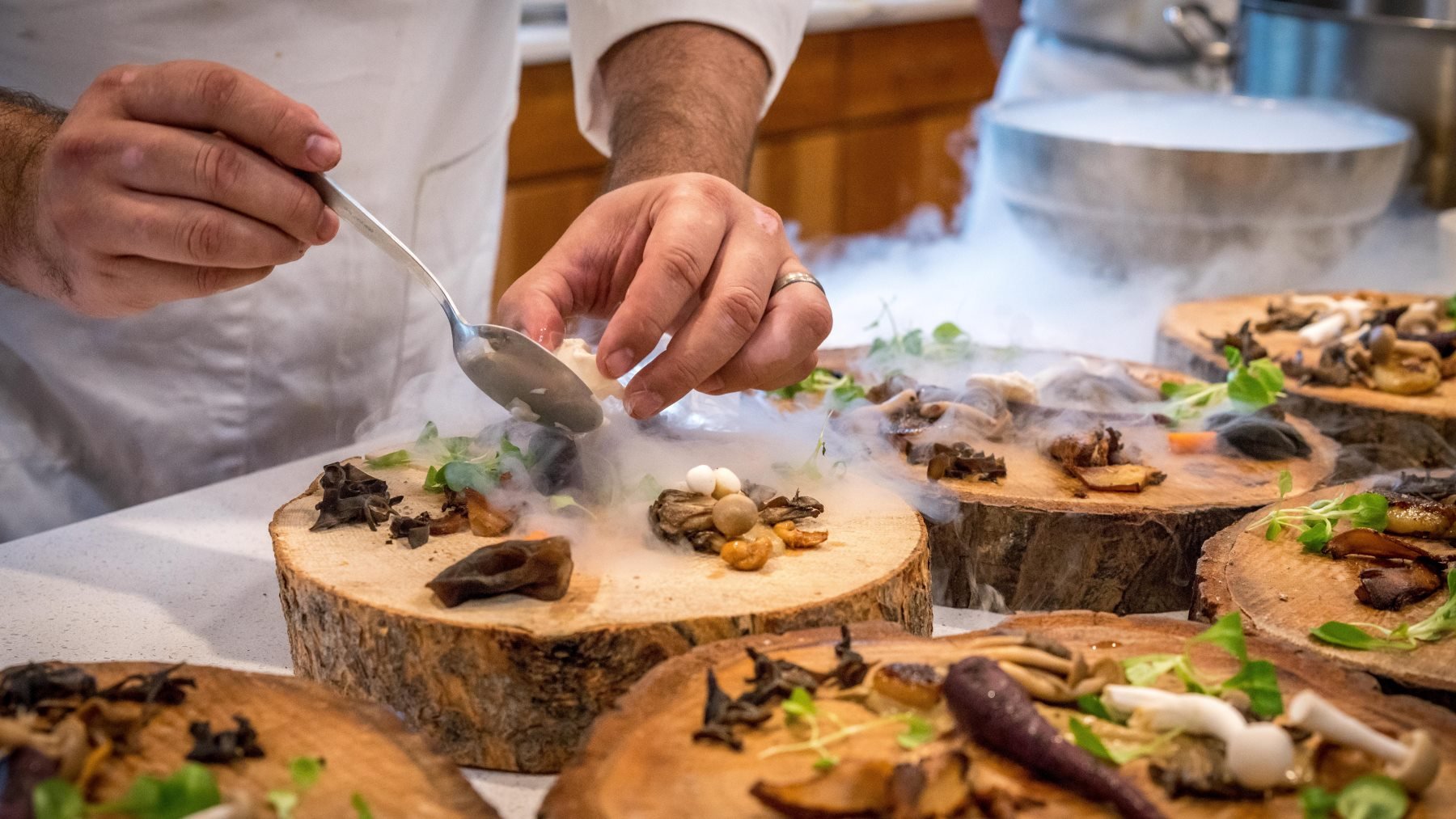 ¿Qué es un menú degustación en un restaurante?