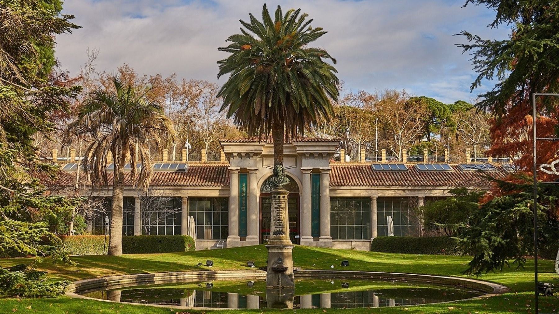 ¿Qué son las marcas de balas que hay en las rejas del Real Jardín Botánico de Madrid?