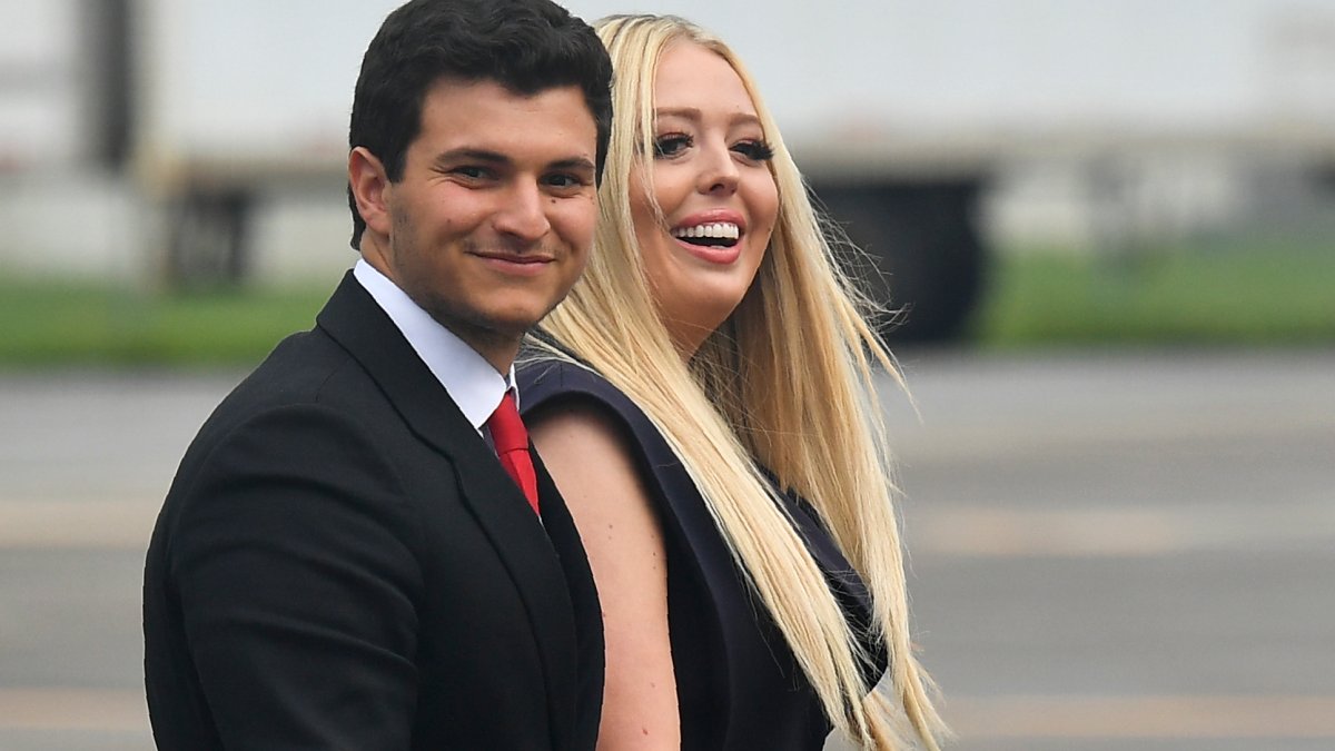 La hija de Donald Trump, Tiffany, se casa en Mar-a-Lago días antes de “anuncio importante”