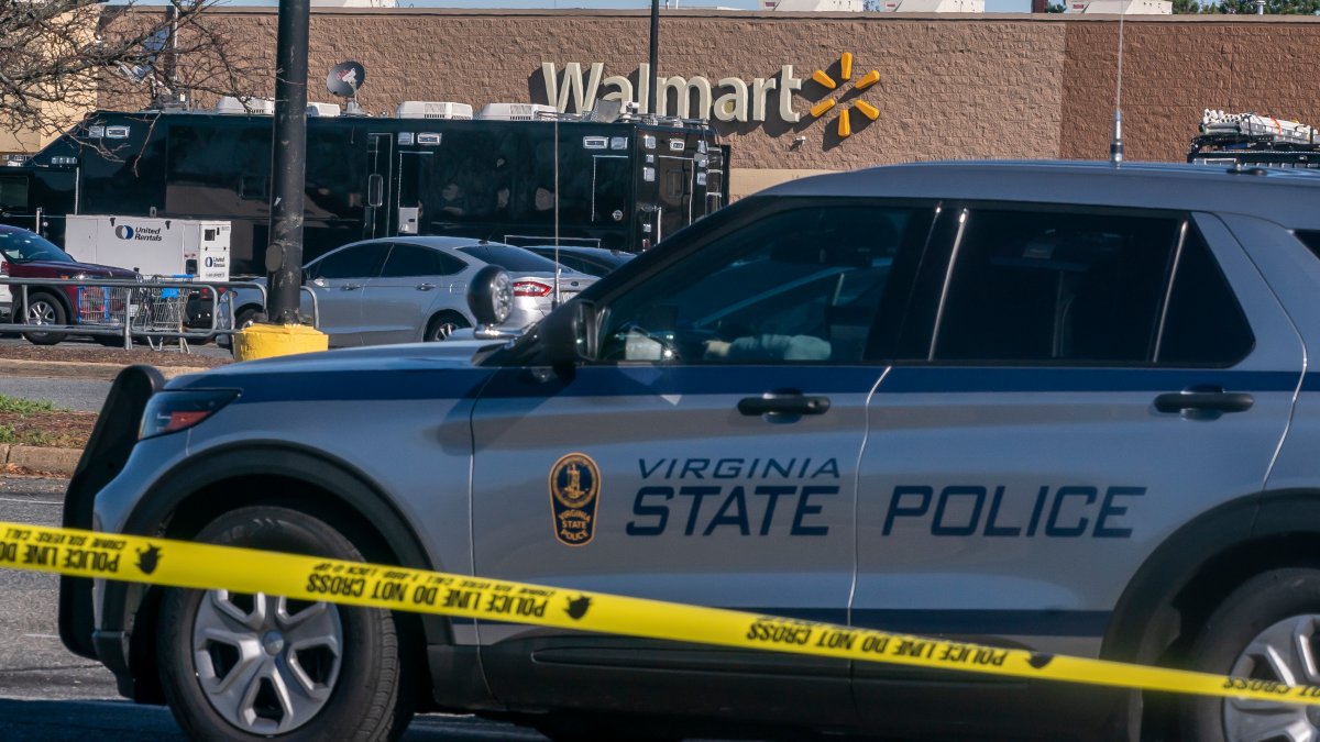 Sobreviviente de tiroteo en Walmart radica demanda