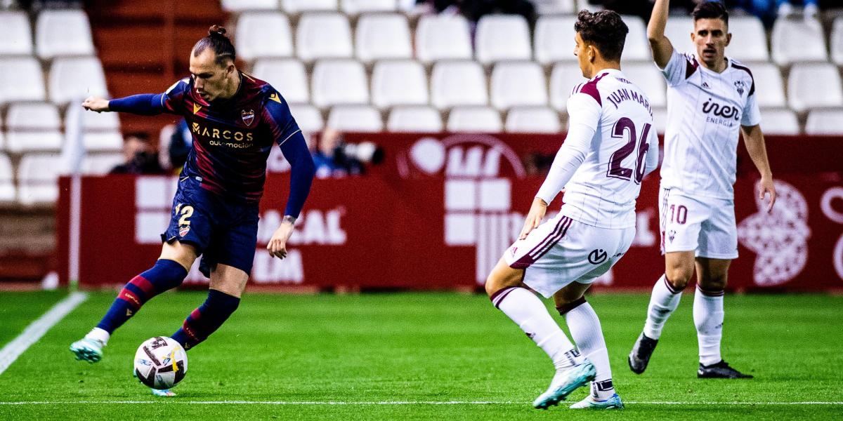 2-3: Bouldini desequilibra para el Levante