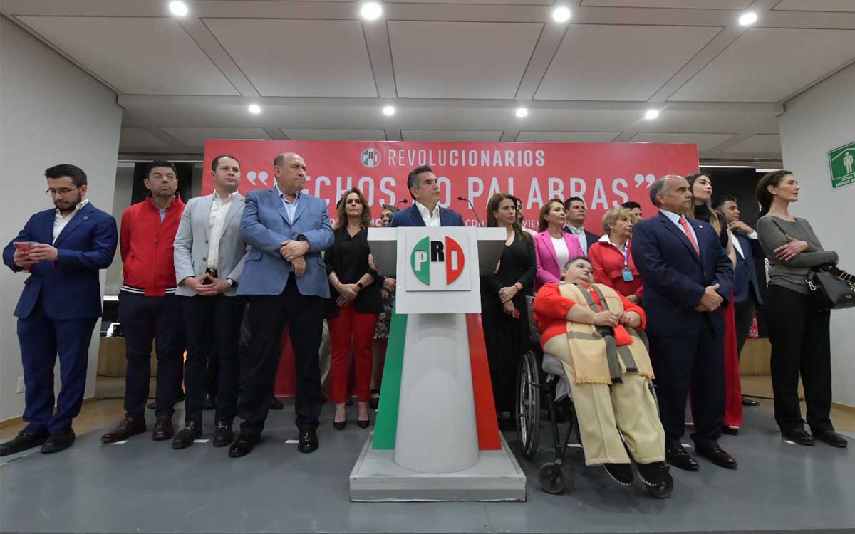 'Alito' Moreno asegura que el PRI está listo para votar contra la reforma electoral de AMLO