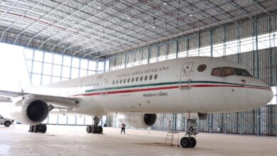 Anuncia AMLO que comprará marca Mexicana y que avión presidencial será para aerolínea del Ejército