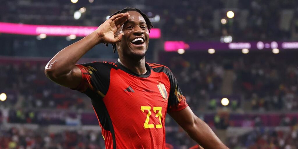 Batshuayi avanza a Bélgica ante Canadá