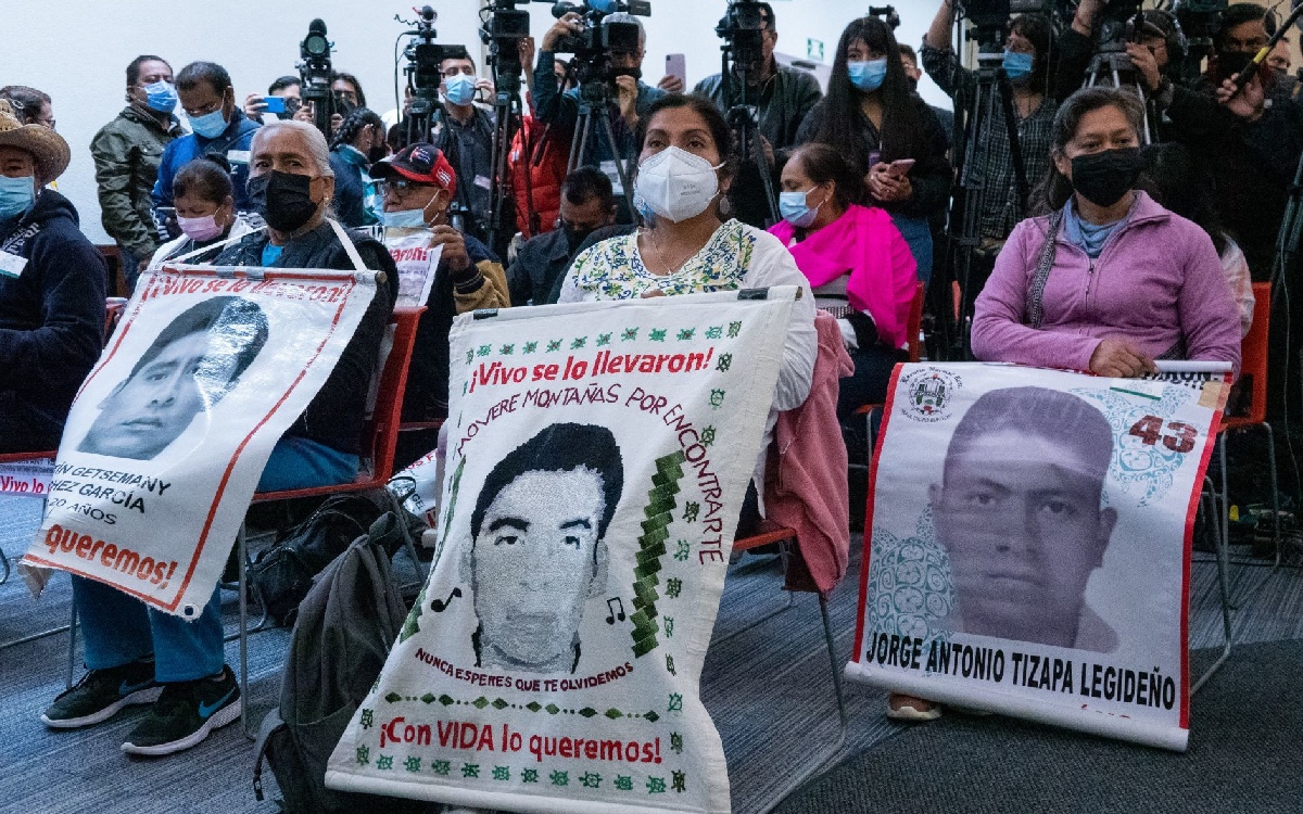 CNDH niega haber recibido instrucciones de Sedena sobre caso Ayotzinapa