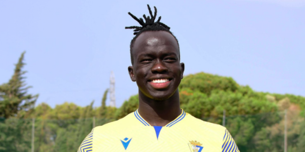 El Cádiz, atento al inminente debut de su mundialista Mabil