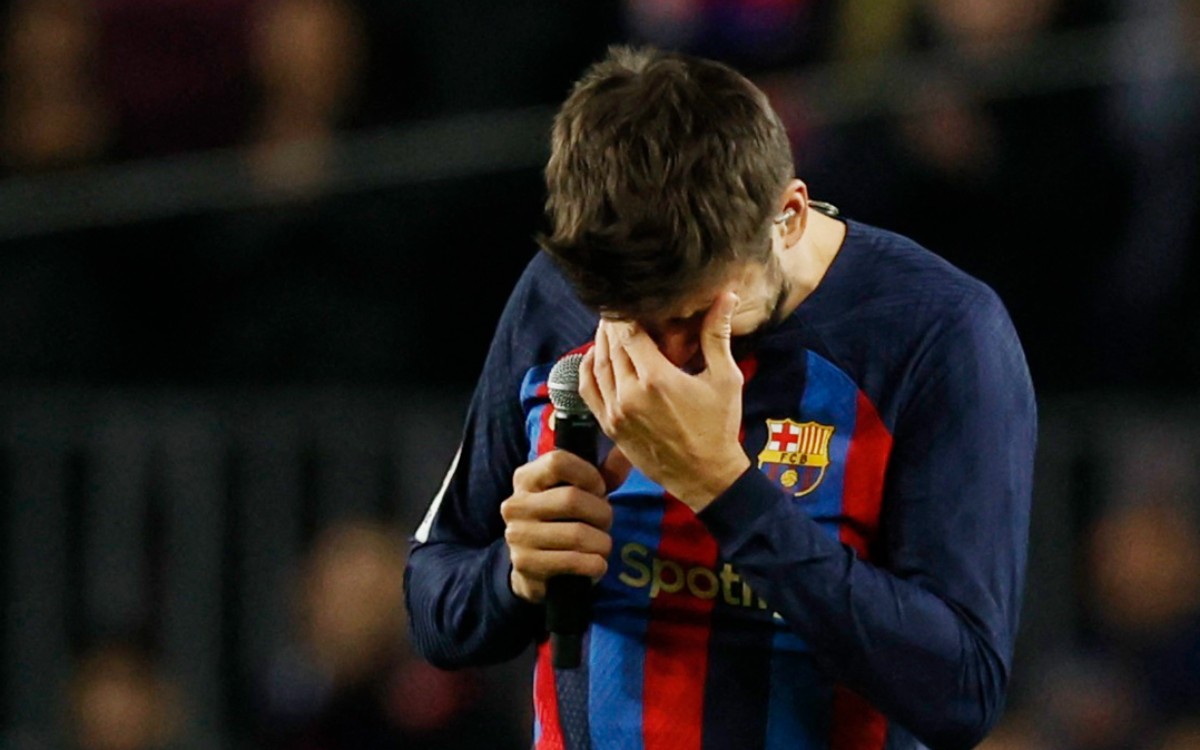 Entre lágrimas y con emotivo discurso se despide Gerrard Piqué del Barcelona | Video