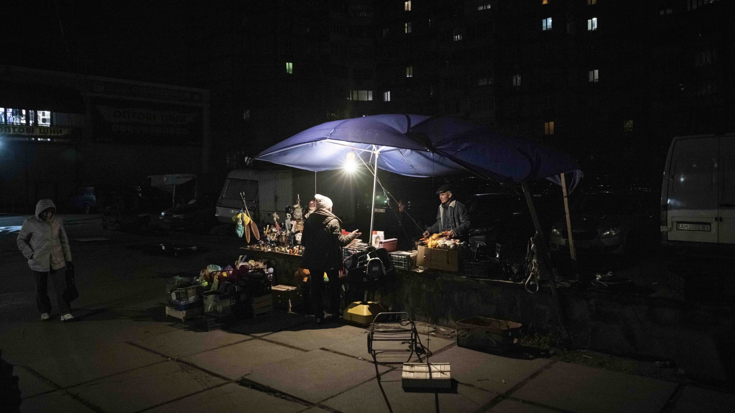 Kiev se prepara para un invierno sin calefacción, agua y luz por los ataques rusos