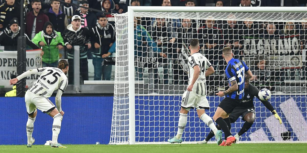 La Juventus tumba a la contra al Inter en el 'Derby d'Italia'
